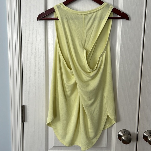 GAP Yellow Crossback Tank - Size Medium - Picture 2 of 2